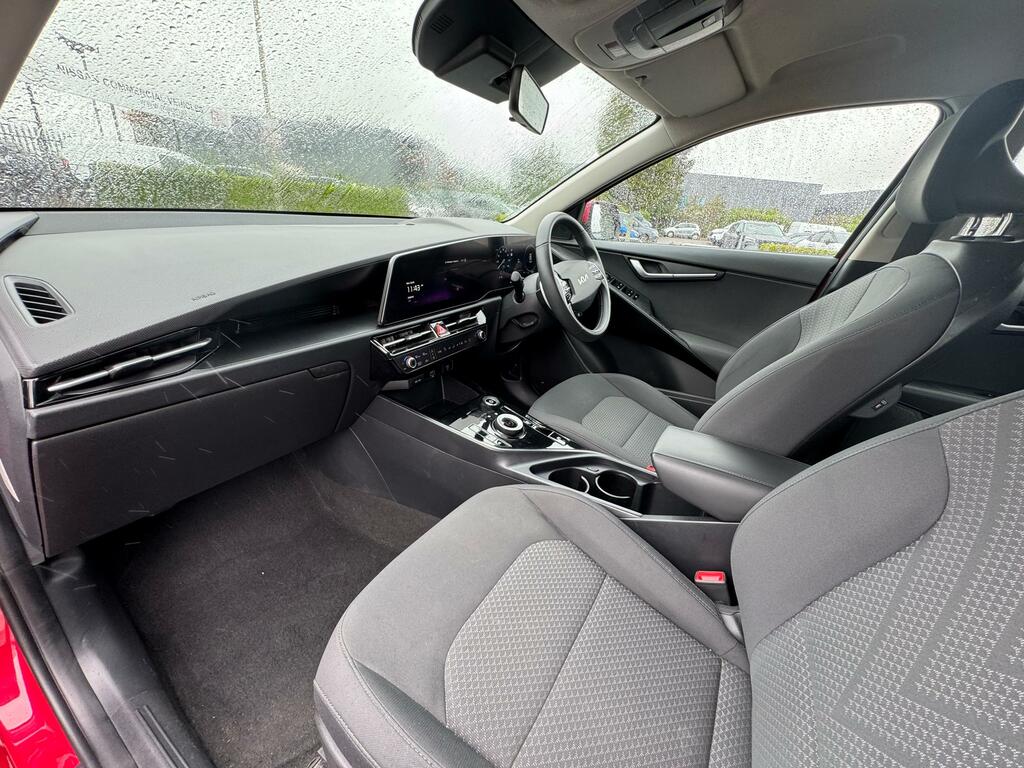 Kia e-Niro 64.8Kwh 4 White #13
