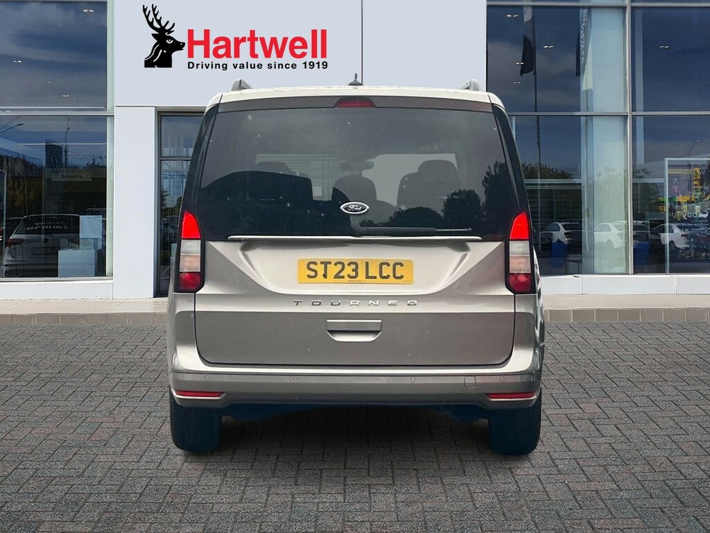 Ford Tourneo Connect 2.0 Ecoblue Titanium Mpv Euro 6 Silver #4