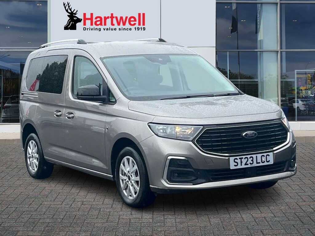 Ford Tourneo Connect 2.0 Ecoblue Titanium Mpv Euro 6 Silver