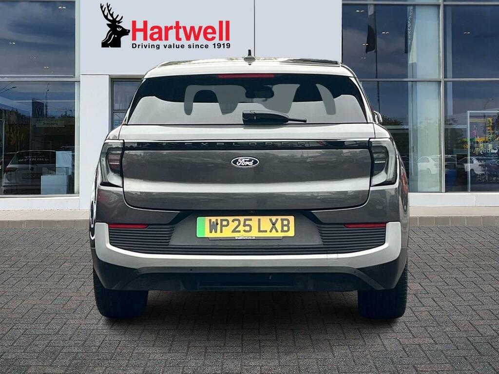 Ford Explorer Extended Range 77Kwh Premium Suv  #6