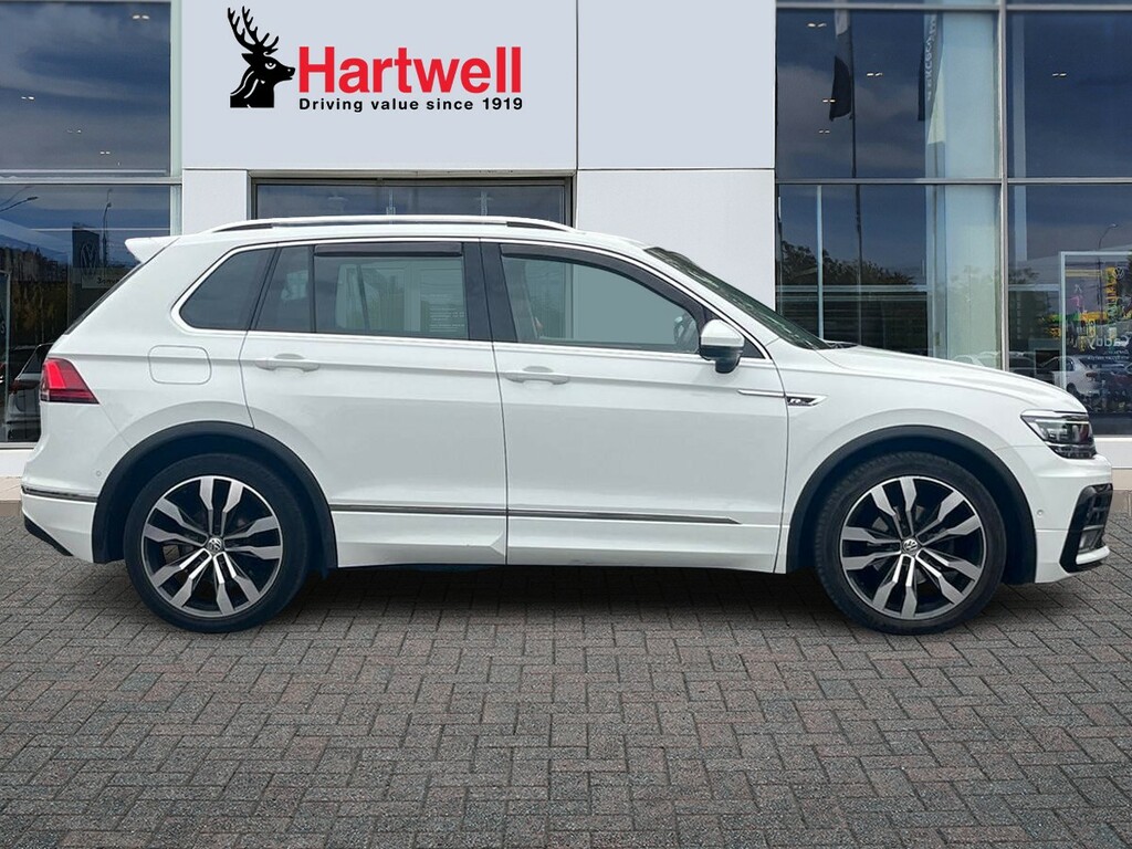 Volkswagen Tiguan 2.0 Tdi R-line Tech Suv Dsg Euro 6 Ss White #2