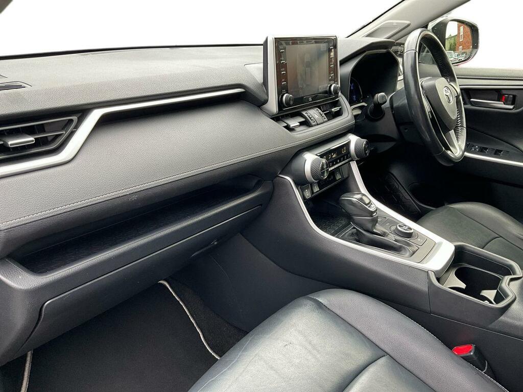 Toyota Rav 4 Excel White #15