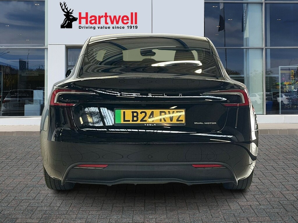 Tesla Model 3 Dual Motor Long Range Saloon 4 Black #4