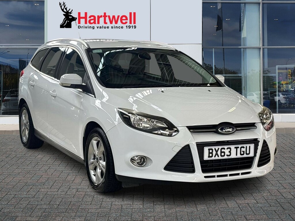 Ford Focus 1.0T Ecoboost Titanium Hatchback Grey #1