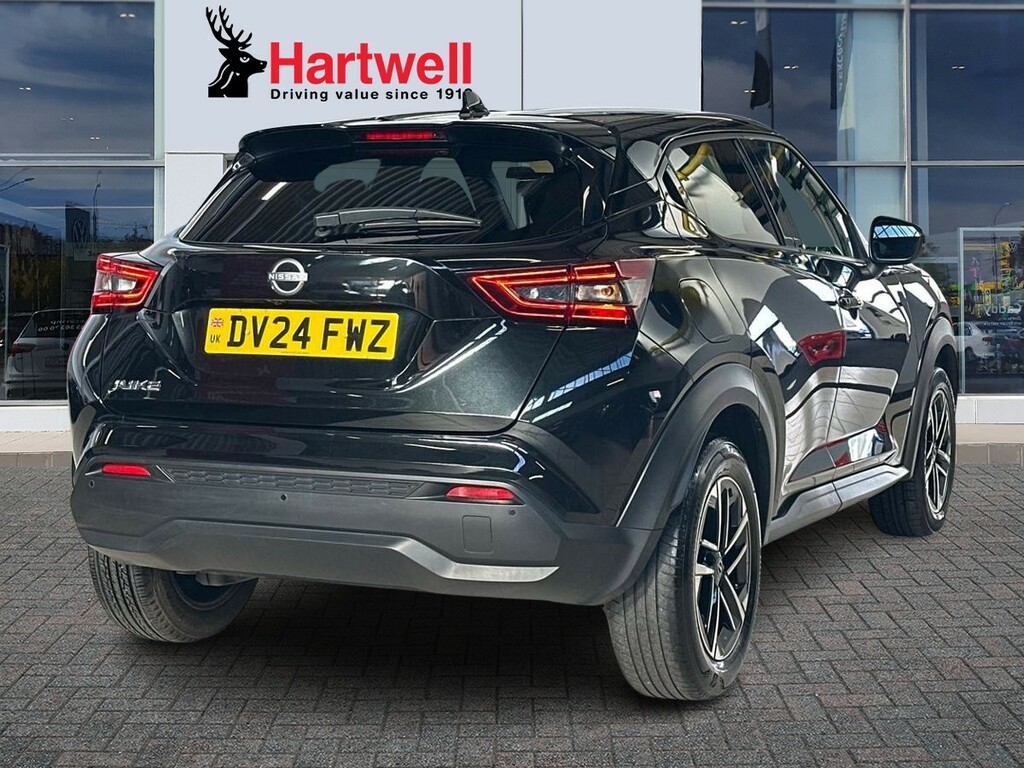 Nissan Juke 1.0 Dig-t N-connecta Suv Dct Euro Black #3