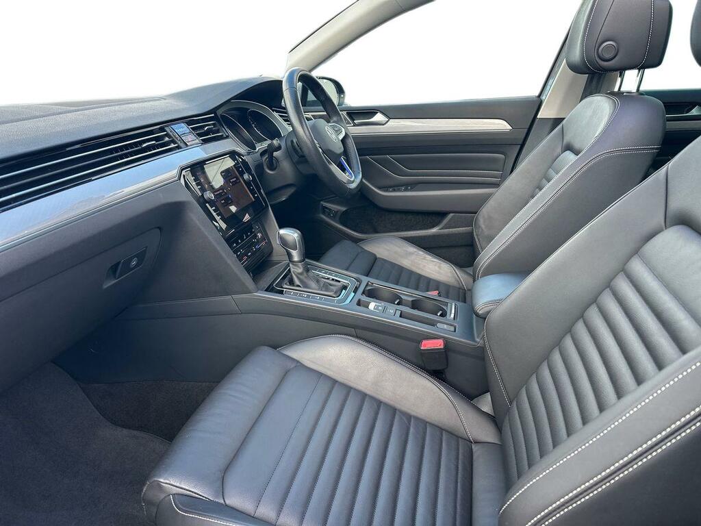 Volkswagen Passat 2.0 Tdi Evo Scr Sel #15
