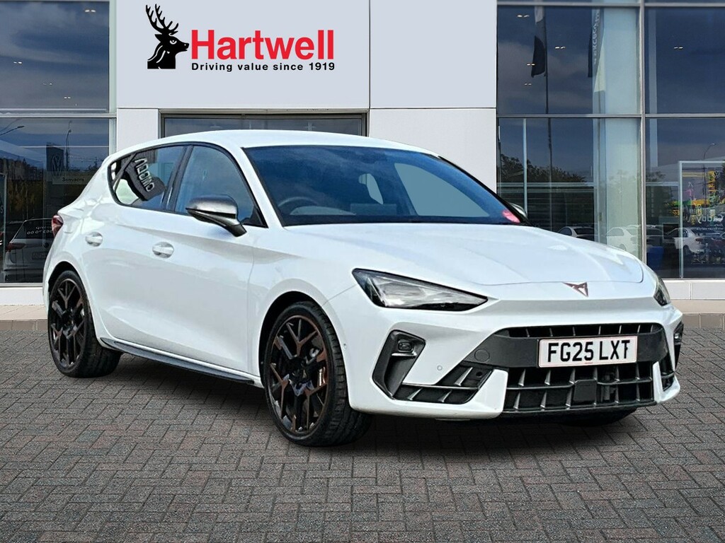Cupra Leon 1.5 Ehybrid 25.8Kwh Vz3 Hatchback Plug- White