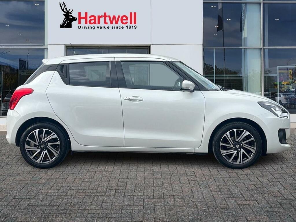 Suzuki Swift 1.2 Dualjet Mhev Sz5 Hatchback Hybrid C White #2