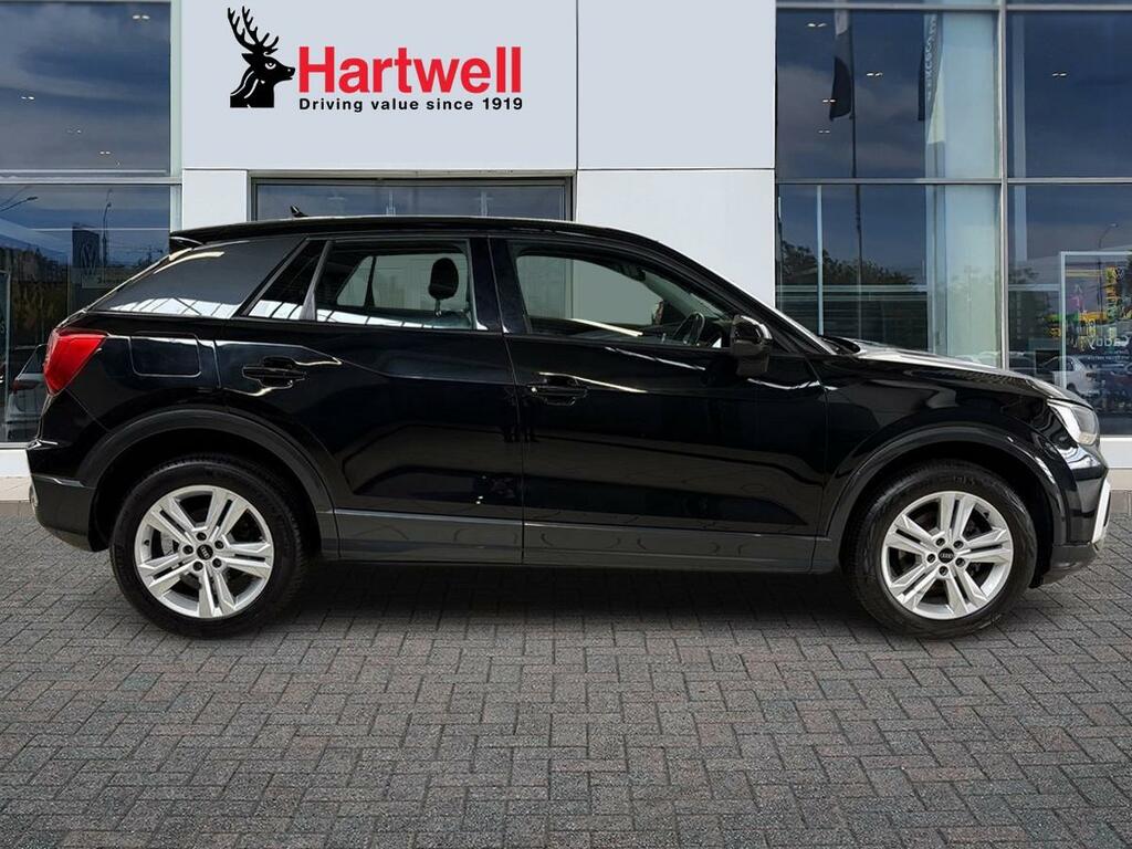 Audi Q2 1.5 Tfsi Cod 35 Sport Suv S Tronic Euro Black #2