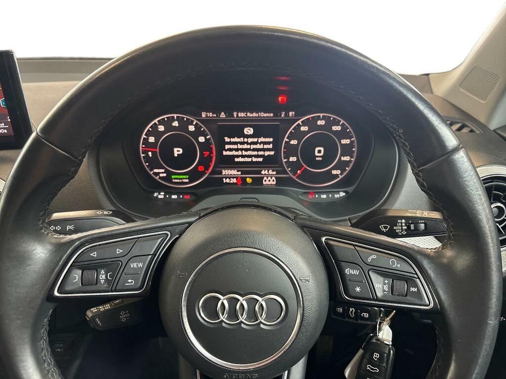 Audi Q2 Sport 35 Tfsi 150 Ps 6-Speed Grey #13