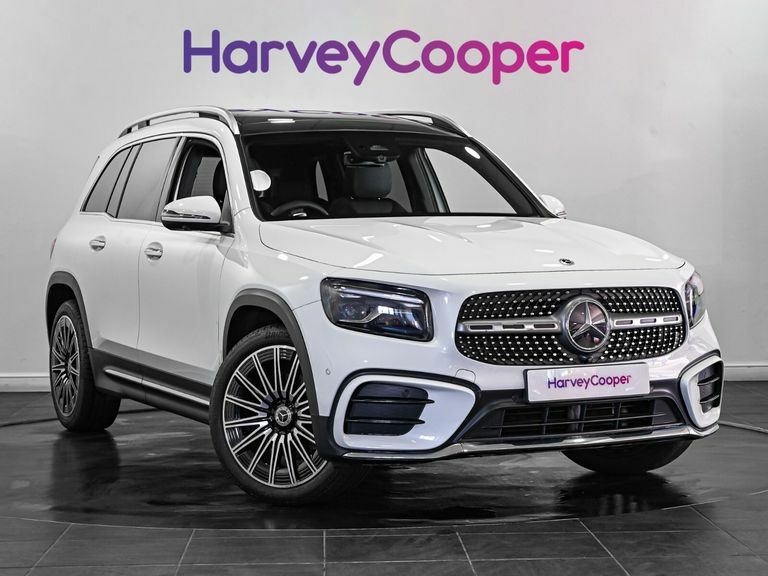 Mercedes-Benz GLB Class Glb 200 Amg Line Premium Plus 7G-tronic White