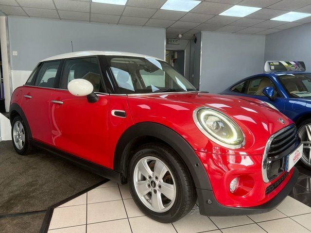 Mini Hatch 1.5 Cooper Classic Hatchback Eur Red #3