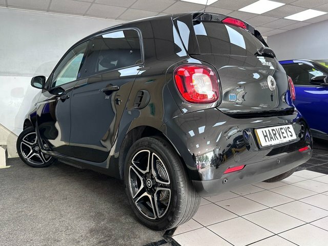 Smart Forfour 17.6Kwh Premium Hatchback 22Kw Black #6