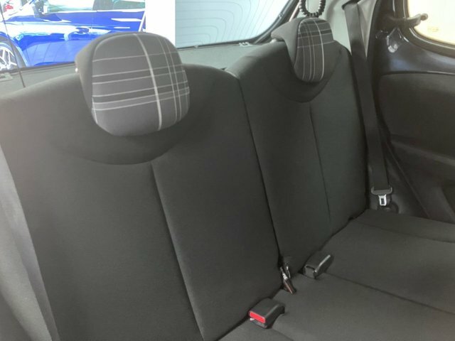 Peugeot 108 1.0 Active Red #26