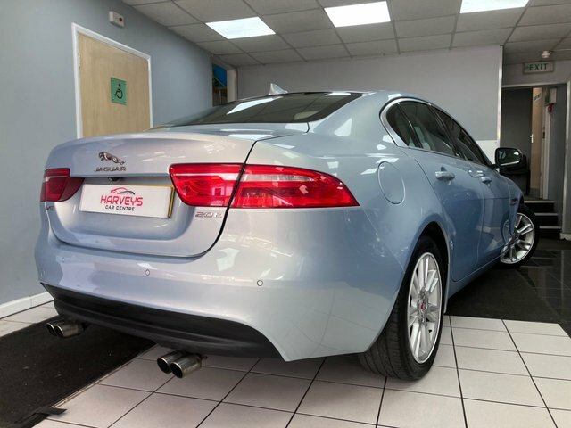 Jaguar XE 2.0D Se Euro 6 Ss White #13