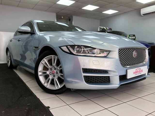 Jaguar XE 2.0 Gtdi Prestige Saloon Euro 6 S Silver