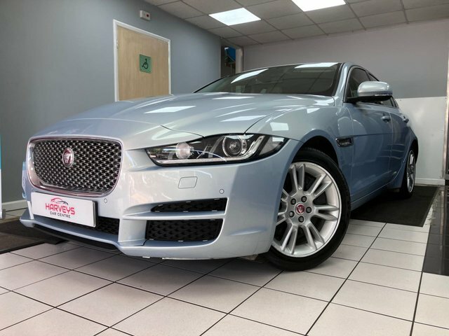 Jaguar XE 2.0D Se Euro 6 Ss White #7