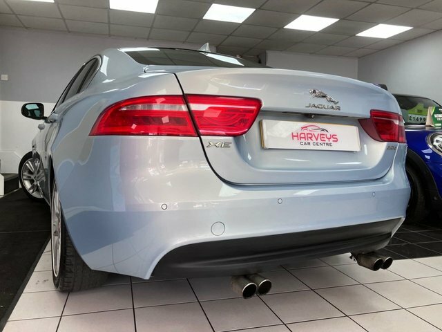 Jaguar XE 2.0D Se Euro 6 Ss White #8