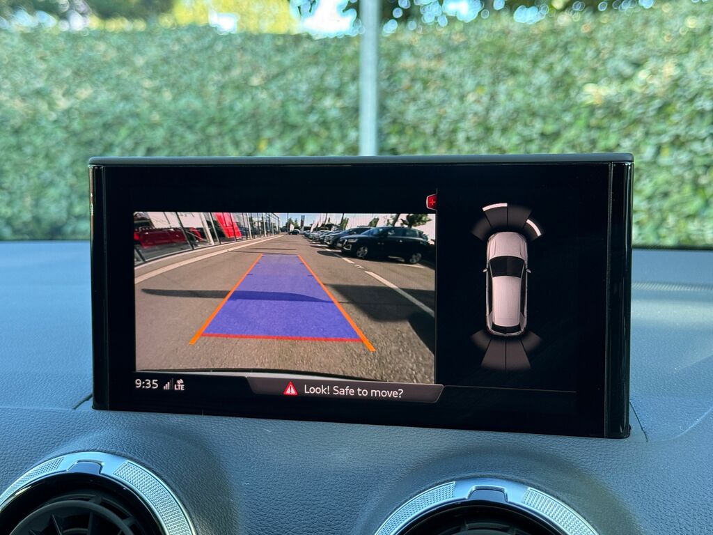 Audi Q2 Sq2 Black Edition Black #2