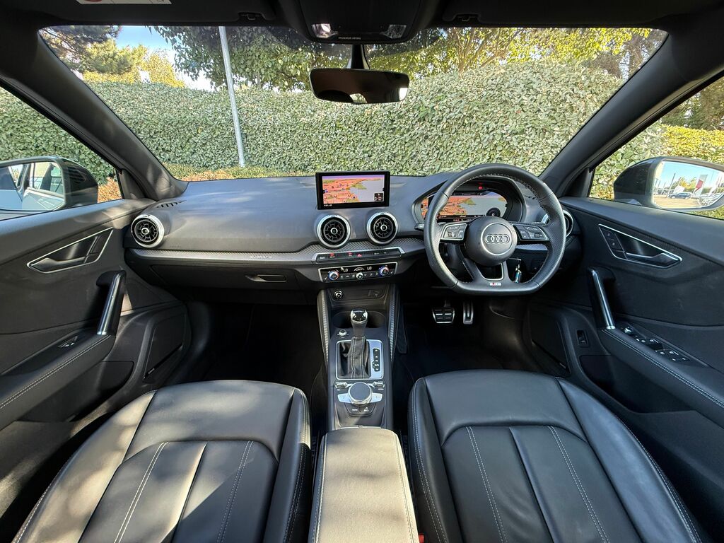 Audi Q2 Sq2 Black Edition Black #4