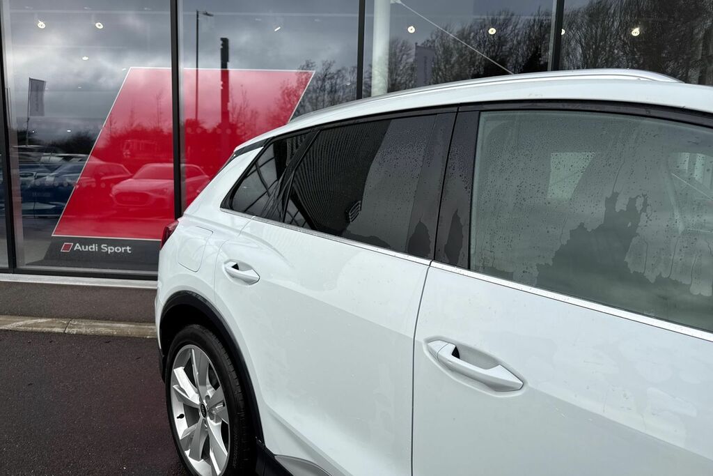 Audi Q4 E Tron S Line Black #26