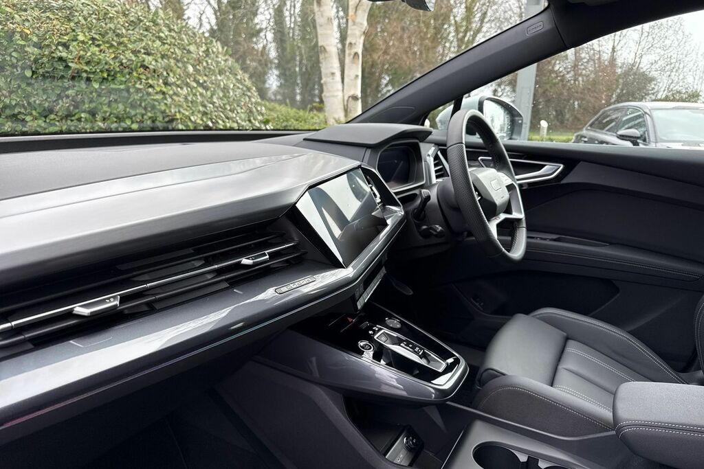 Audi Q4 E Tron S Line Black #13