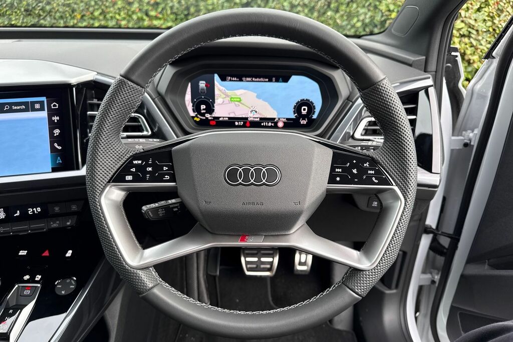 Audi Q4 E Tron S Line Black #8