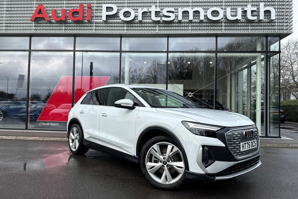 Audi Q4 E Tron S Line Black