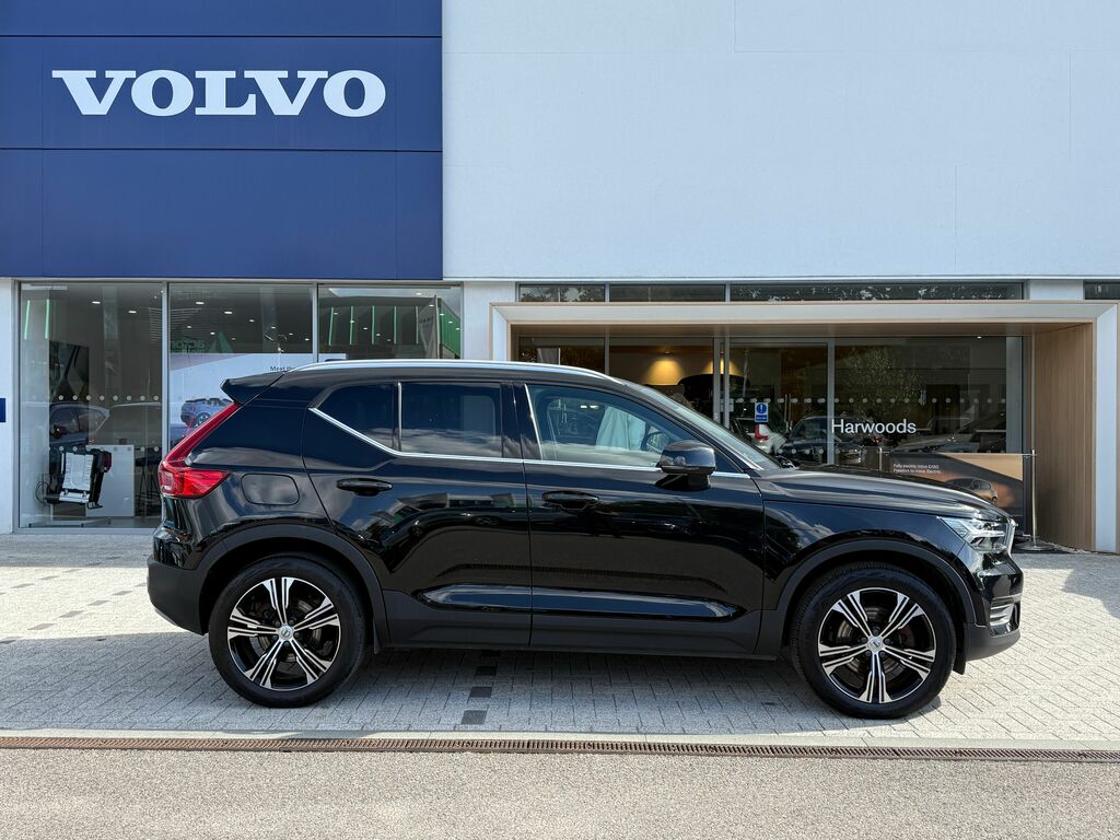 Volvo XC40 Inscription Black