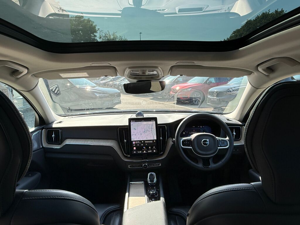 Volvo XC60 Ultra Blue #2