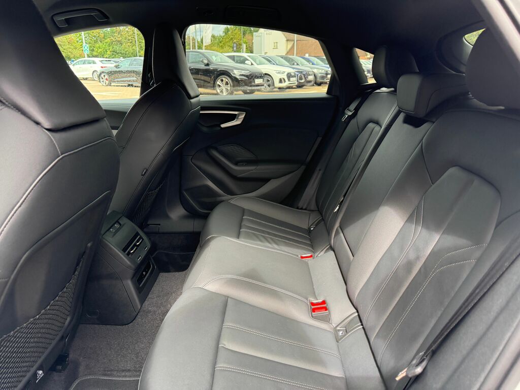 Audi A5 2.0 Tdi 204 Launch Edition S Tronic Blue #46