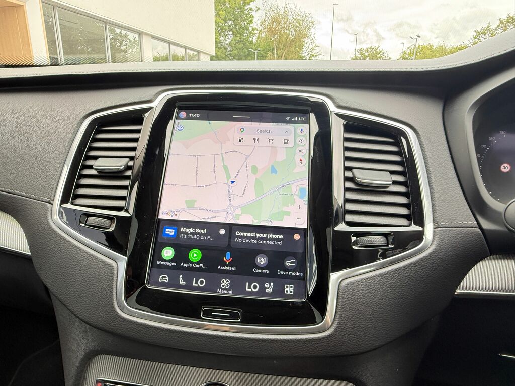 Volvo XC90 Plus Black #4