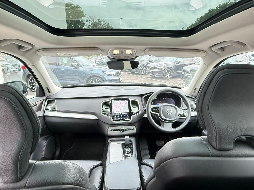 Volvo XC90 Plus Black #2