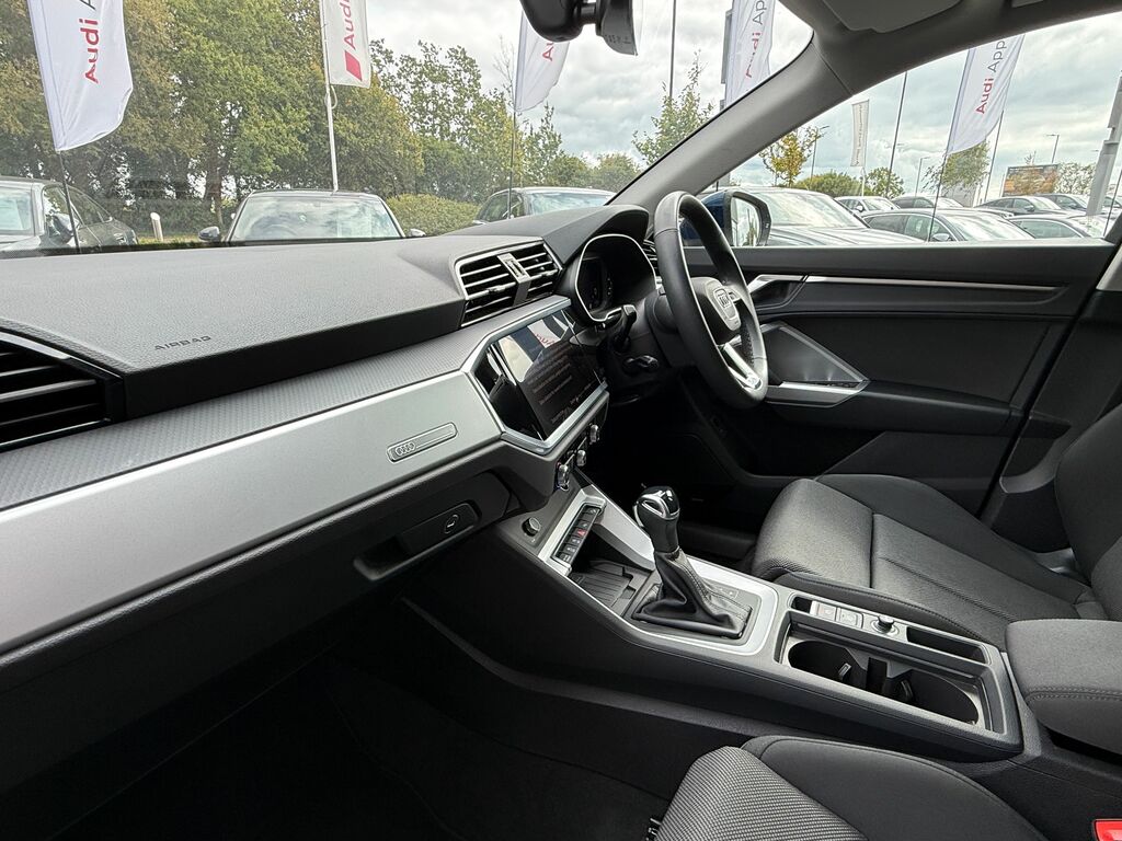 Audi Q3 35 Tfsi Black Edition S Tronic Tech Pack Blue #34