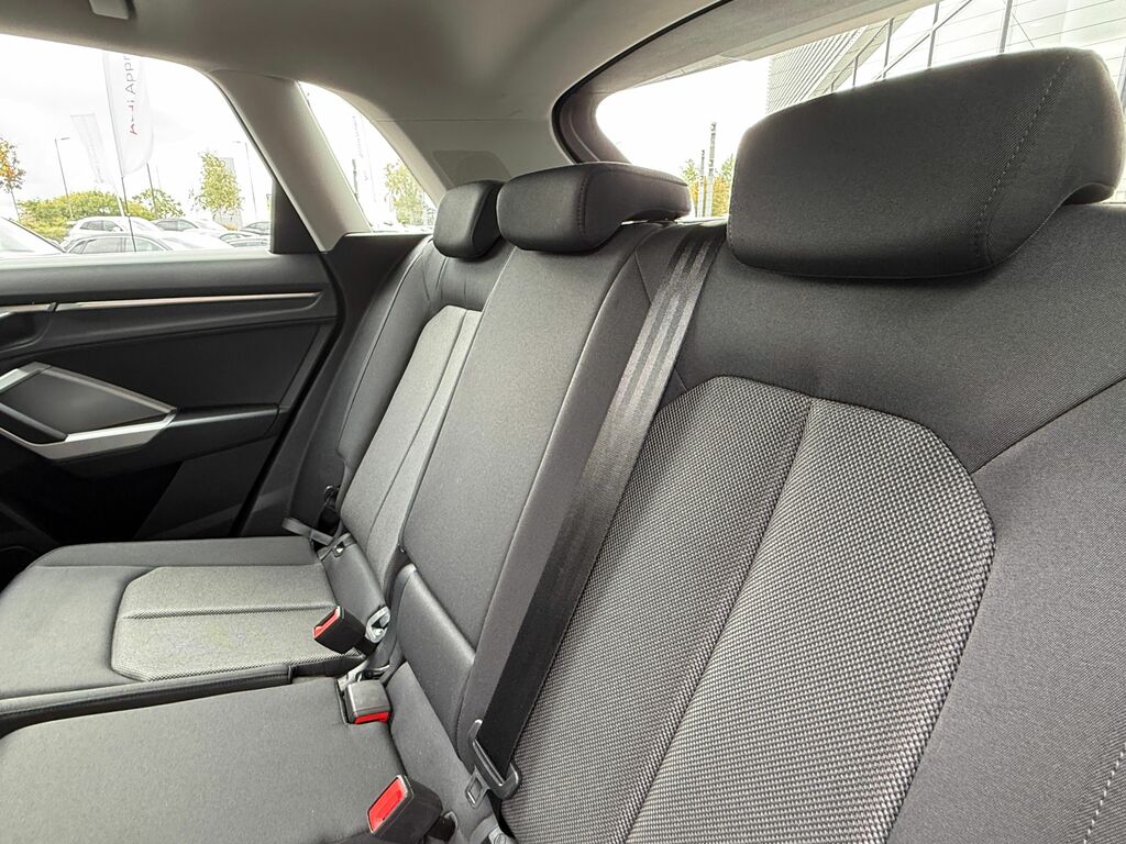 Audi Q3 35 Tfsi Black Edition S Tronic Tech Pack Blue #38