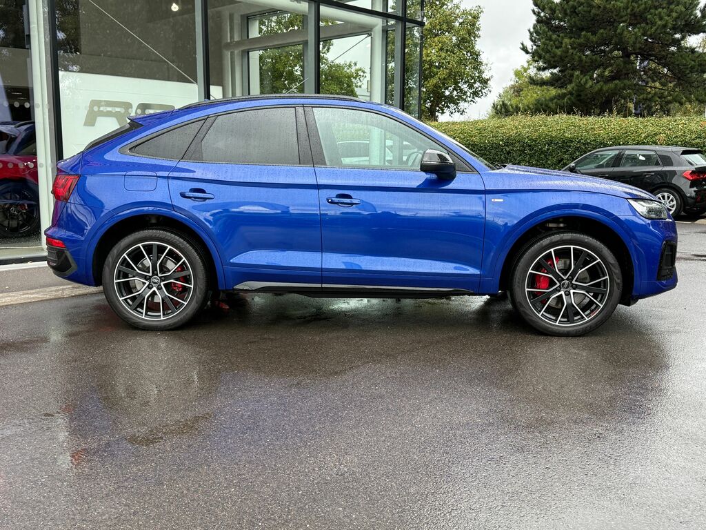 Audi Q5 Edition 1 Blue #2