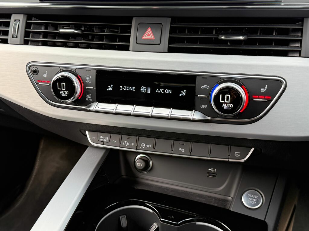 Audi A4 Black Edition 40 Tfsi 204 Ps S Tronic Blue #17