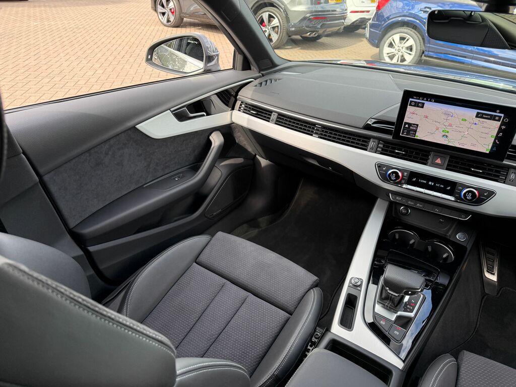 Audi A4 Black Edition 40 Tfsi 204 Ps S Tronic Blue #40