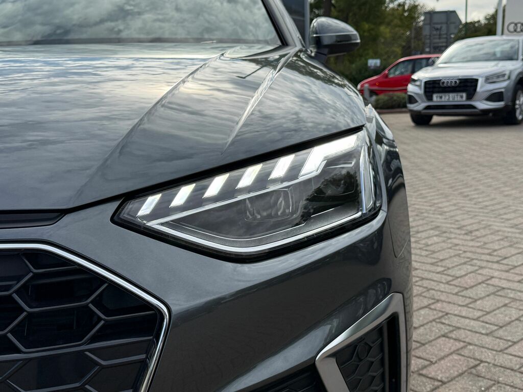 Audi A4 Black Edition 40 Tfsi 204 Ps S Tronic Blue #56