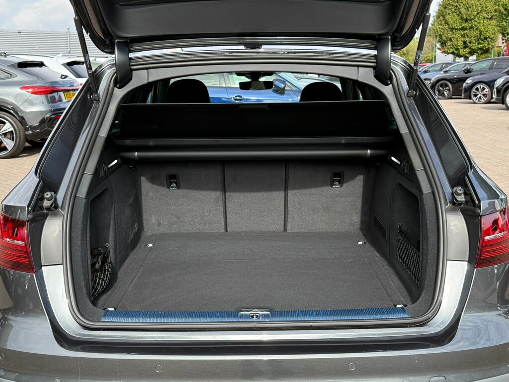 Audi A4 Black Edition 40 Tfsi 204 Ps S Tronic Blue #37