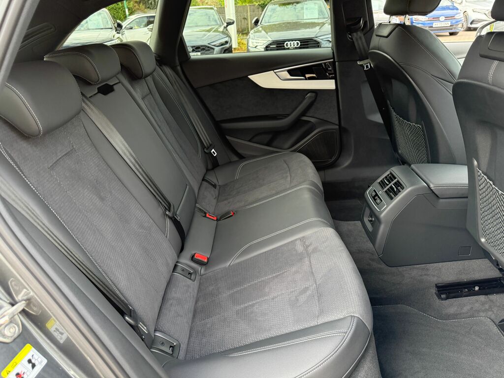 Audi A4 Black Edition 40 Tfsi 204 Ps S Tronic Blue #46