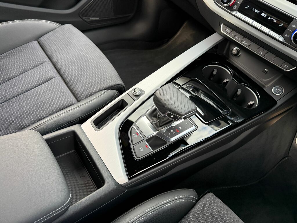 Audi A4 Black Edition 40 Tfsi 204 Ps S Tronic Blue #41