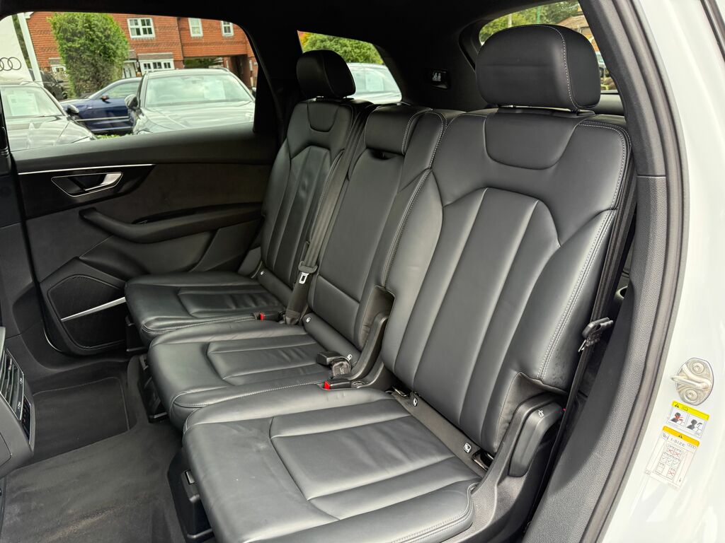 Audi Q7 Black Edition 55 Tfsi Quattro 340 Ps Tiptronic Black #49