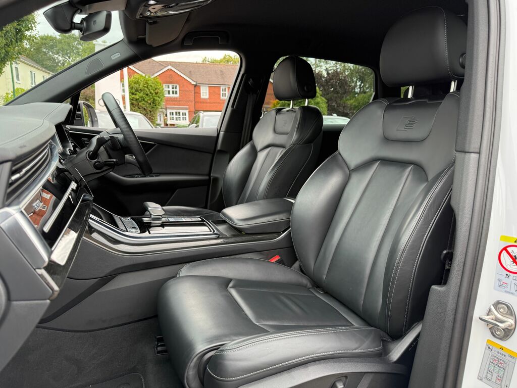 Audi Q7 Black Edition 55 Tfsi Quattro 340 Ps Tiptronic Black #37