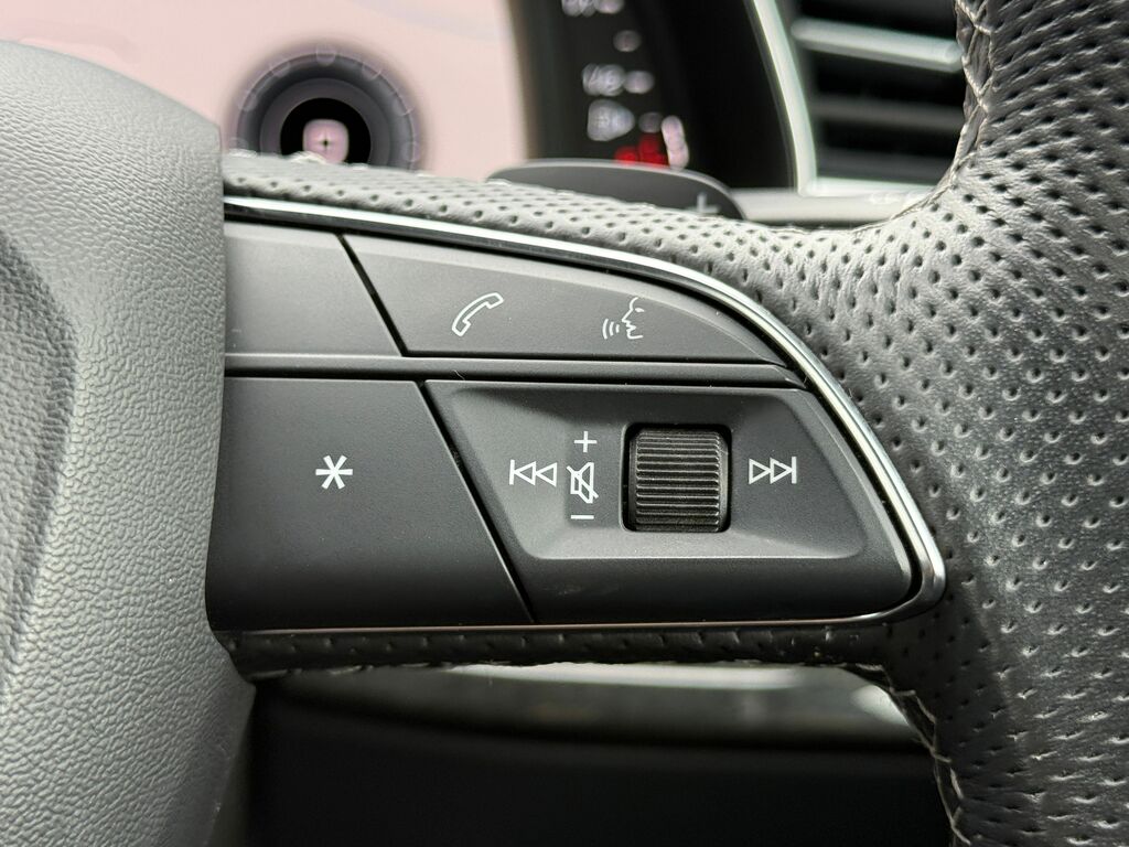 Audi Q7 Black Edition 55 Tfsi Quattro 340 Ps Tiptronic Black #29