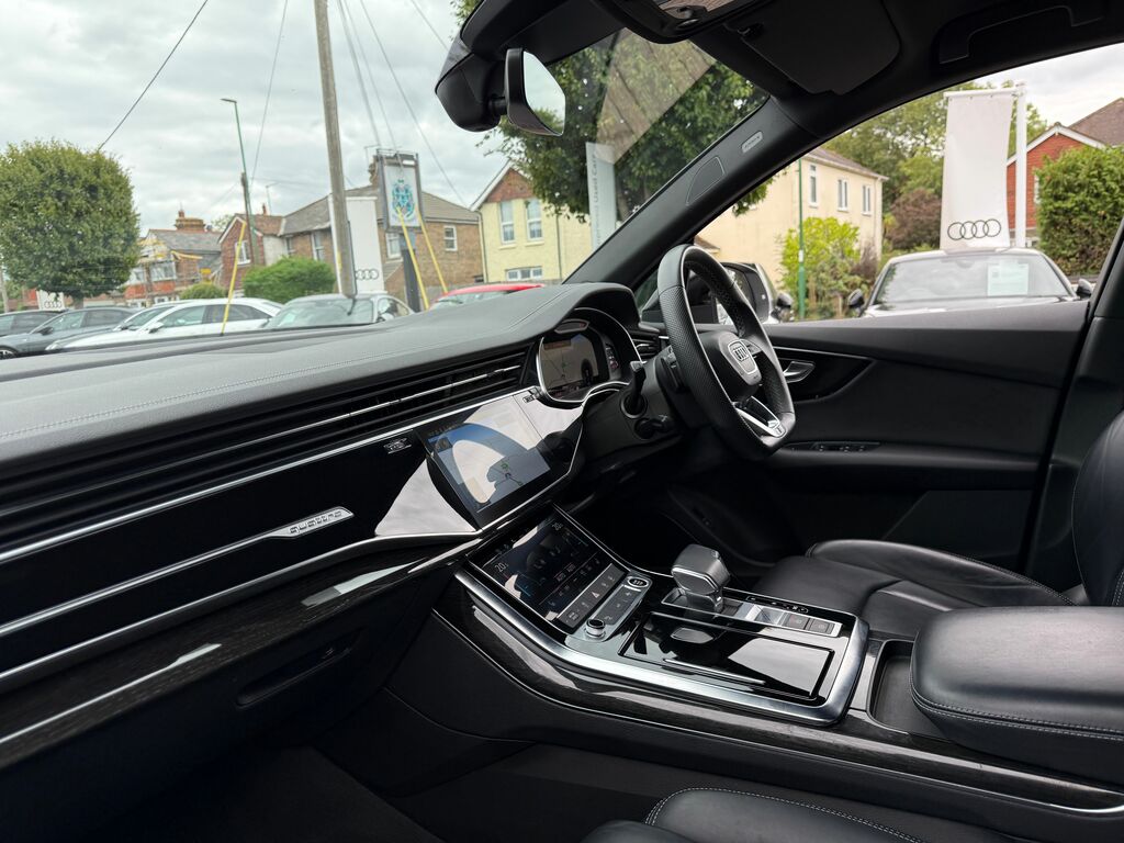 Audi Q7 Black Edition 55 Tfsi Quattro 340 Ps Tiptronic Black #36
