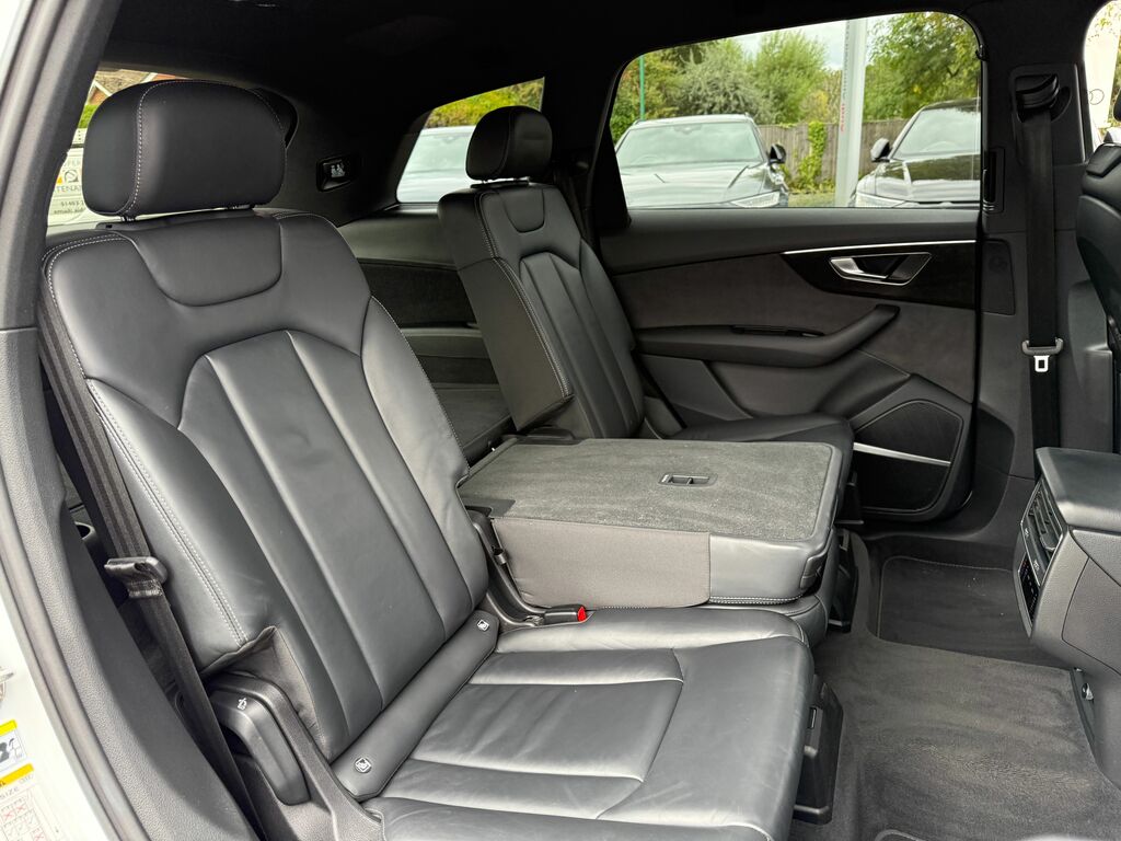 Audi Q7 Black Edition 55 Tfsi Quattro 340 Ps Tiptronic Black #53