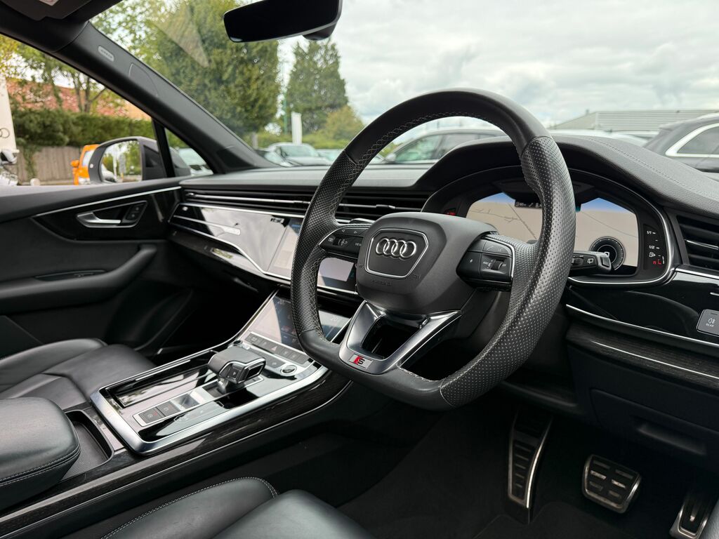 Audi Q7 Black Edition 55 Tfsi Quattro 340 Ps Tiptronic Black #35