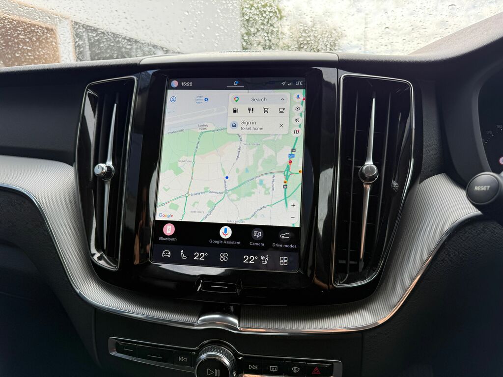 Volvo XC60 Plus Black #5