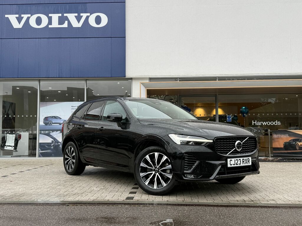 Volvo XC60 Plus Black